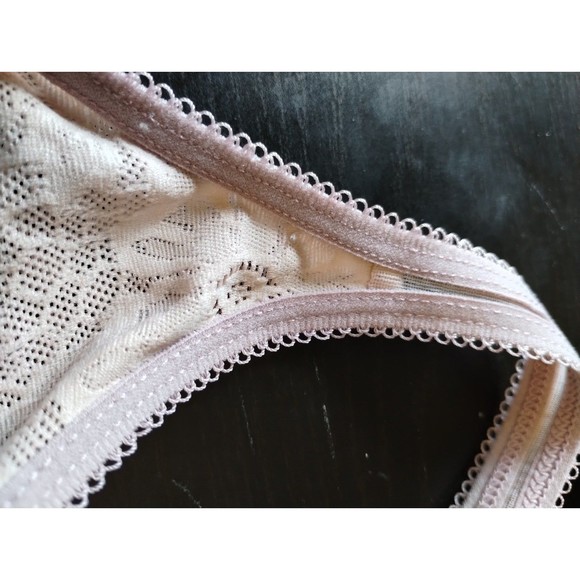 Adore Me Bra 42DD Lace Netting Underwire Lightweight Feminine Sheer Blush Pink - Picture 2 of 8